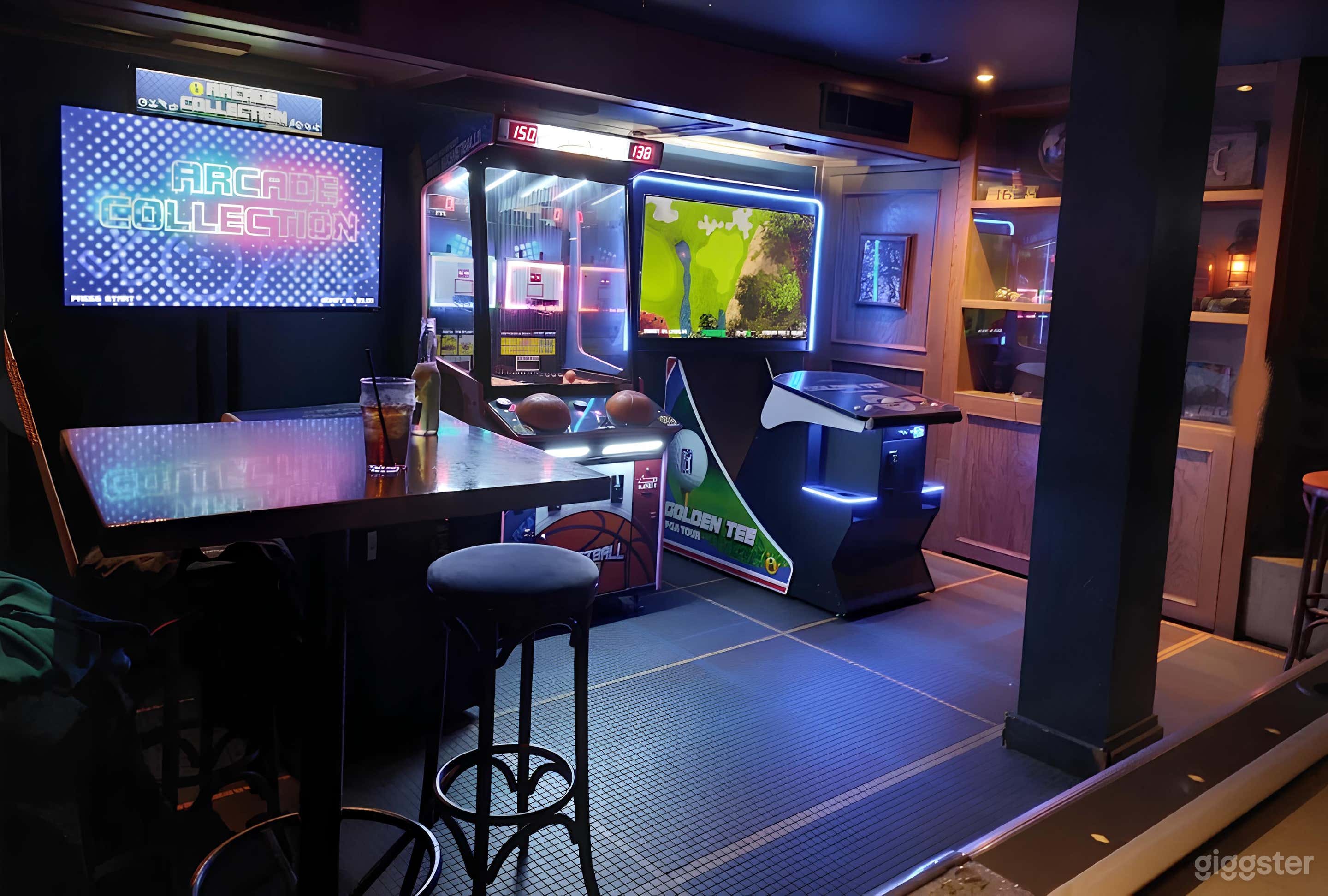 Ground-level café with pool & dart Photo 1