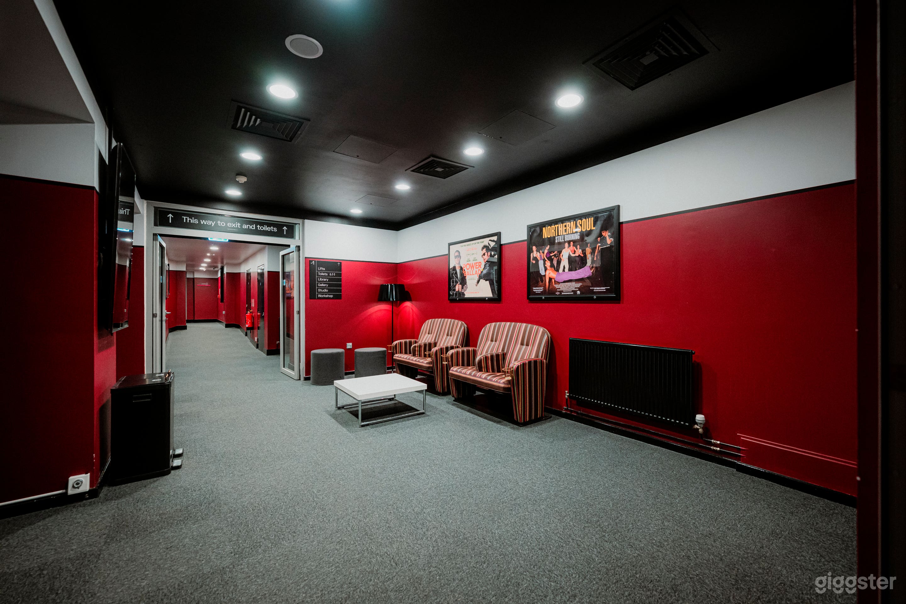 Screen Room 3 Photo 4