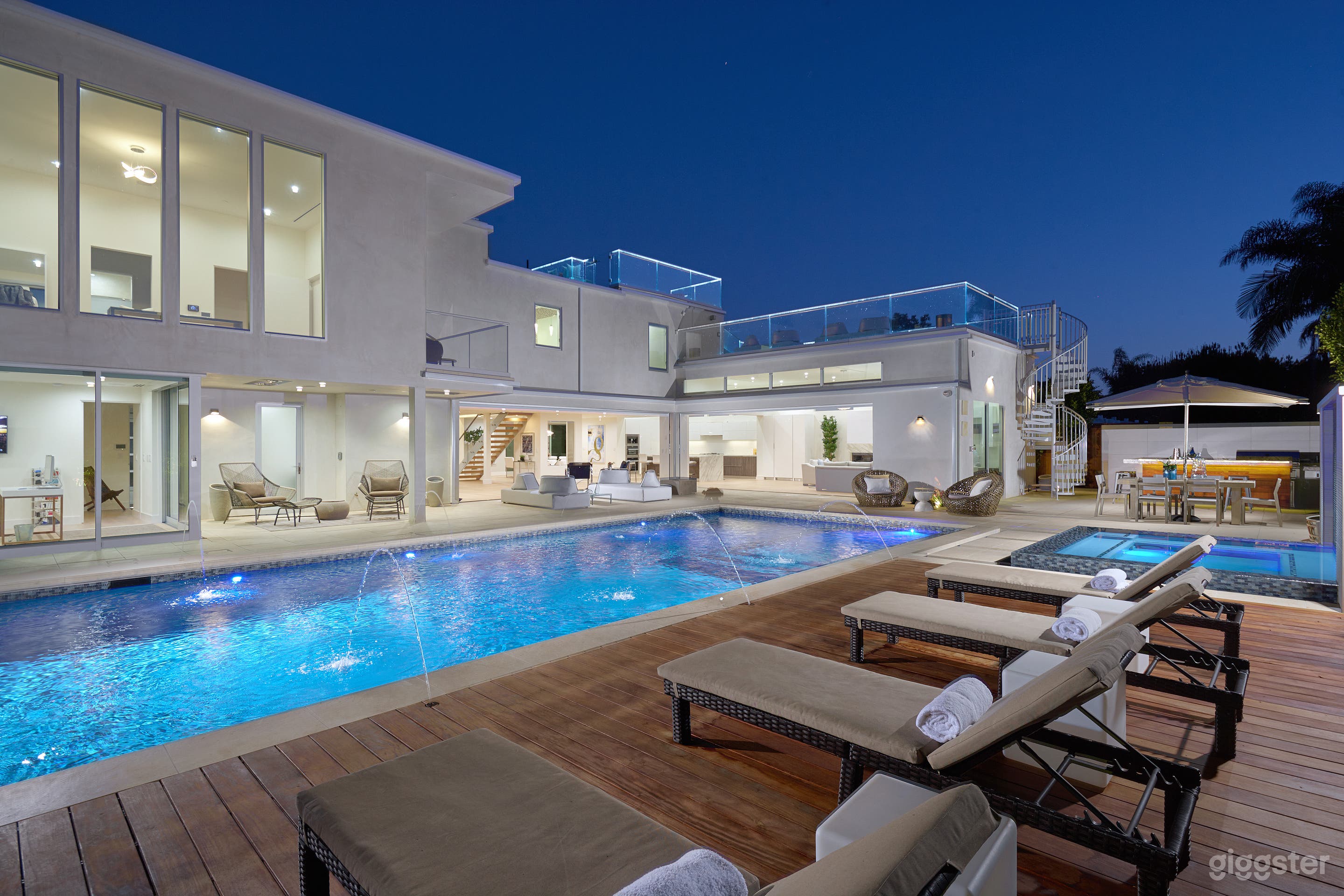 Modern Newport Beach Home with Pool Photo 1