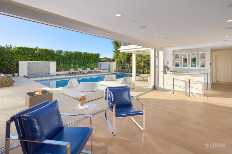  Modern Newport Beach Home with Pool 