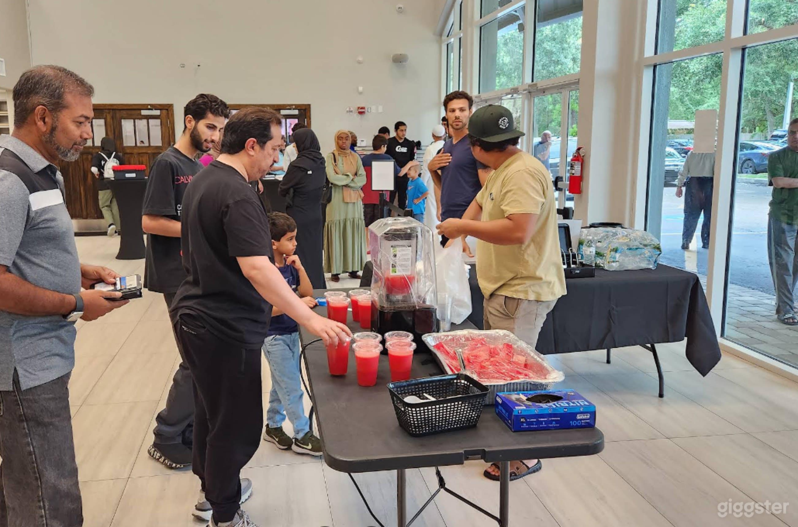 ✨ Mini Banquet Hall for Rent - Tampa Photo 4