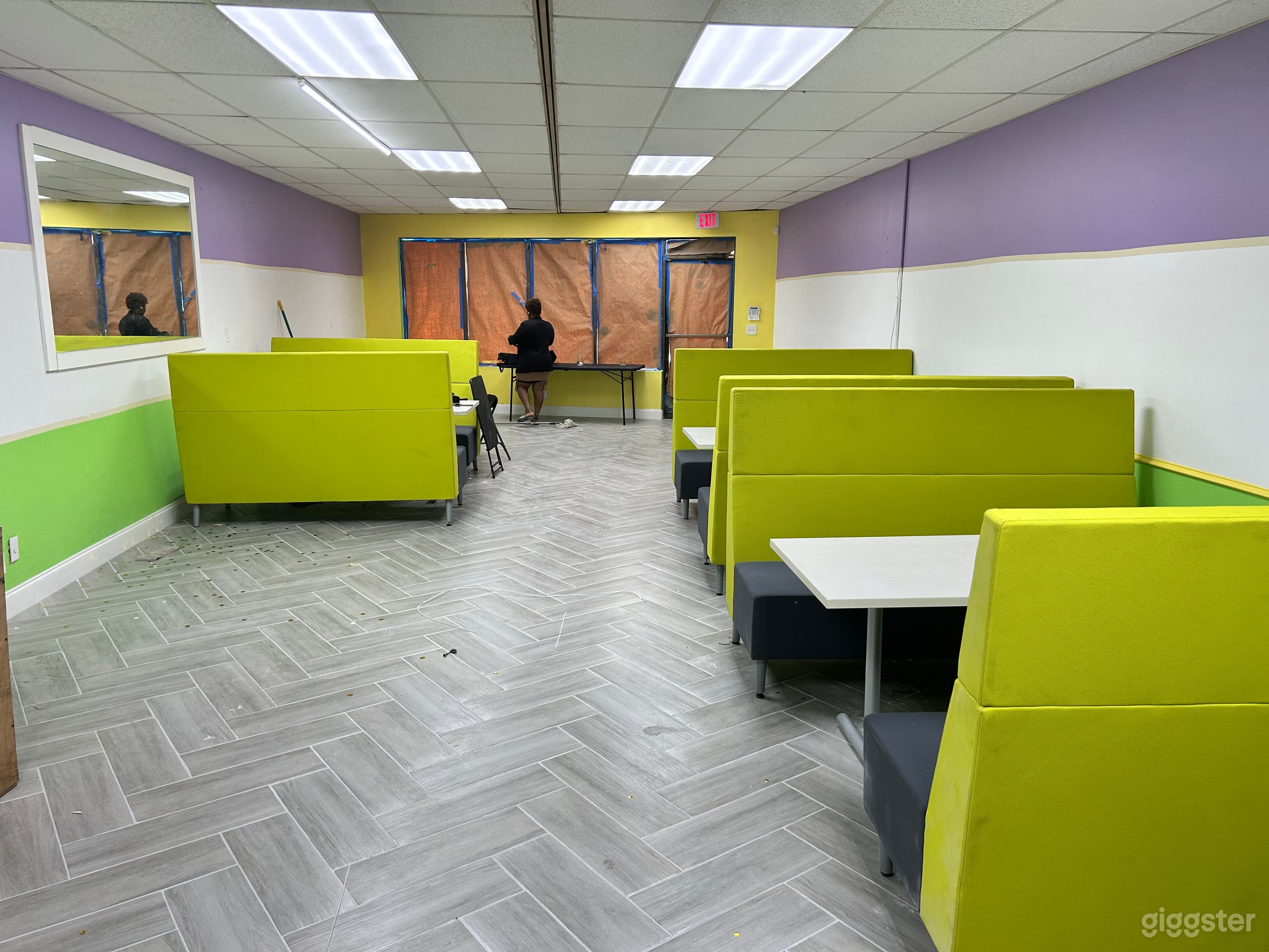 Quick and Easy Booking Sunrise Photo 3