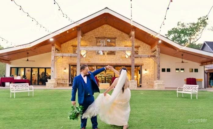 Tropical View Retreat in Magnolia (Buyout) Photo 3