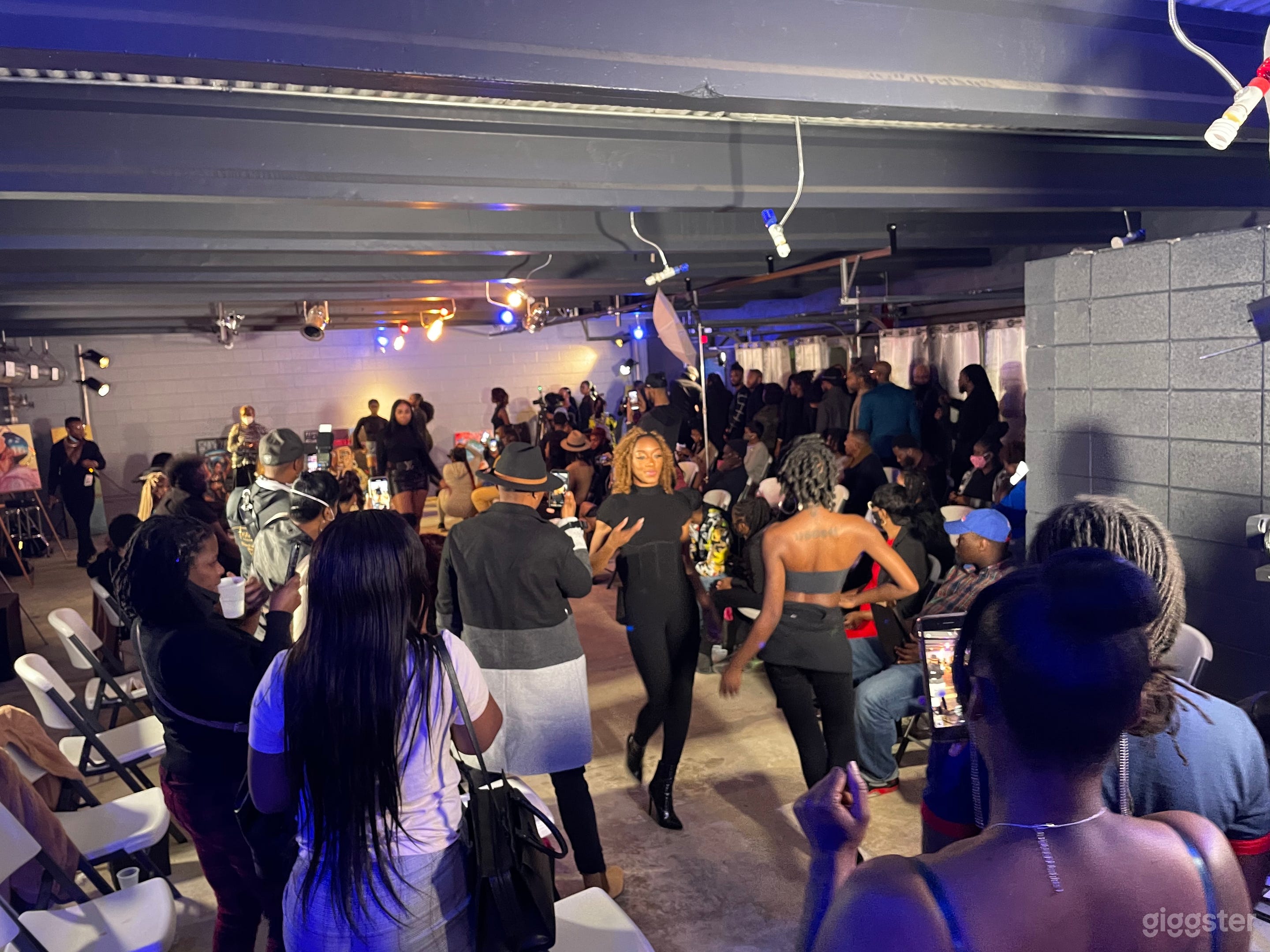 EVENTS + FILMING + PHOTOGRAPHY + MEETINGS + MEMORIAL SERVICES = WAREHOUSE 4,300 SF Photo 3