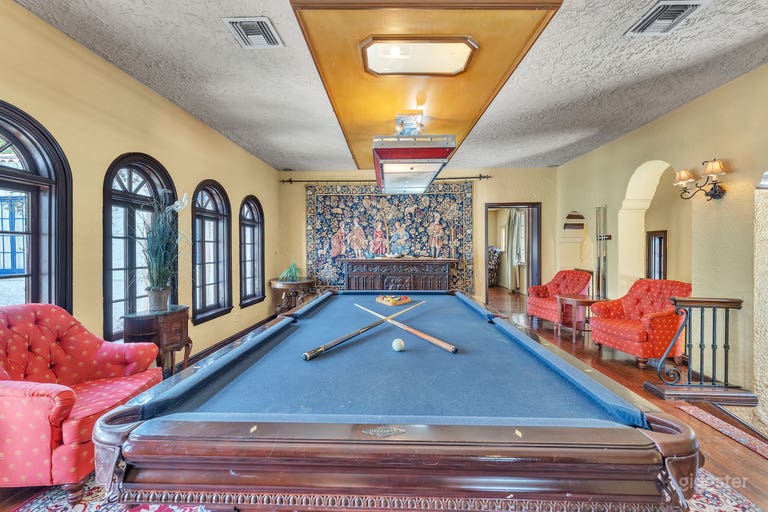  Historic Young Mansion 