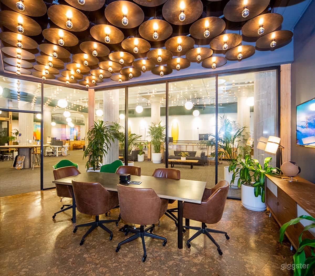 Gold Conference Room Photo 2