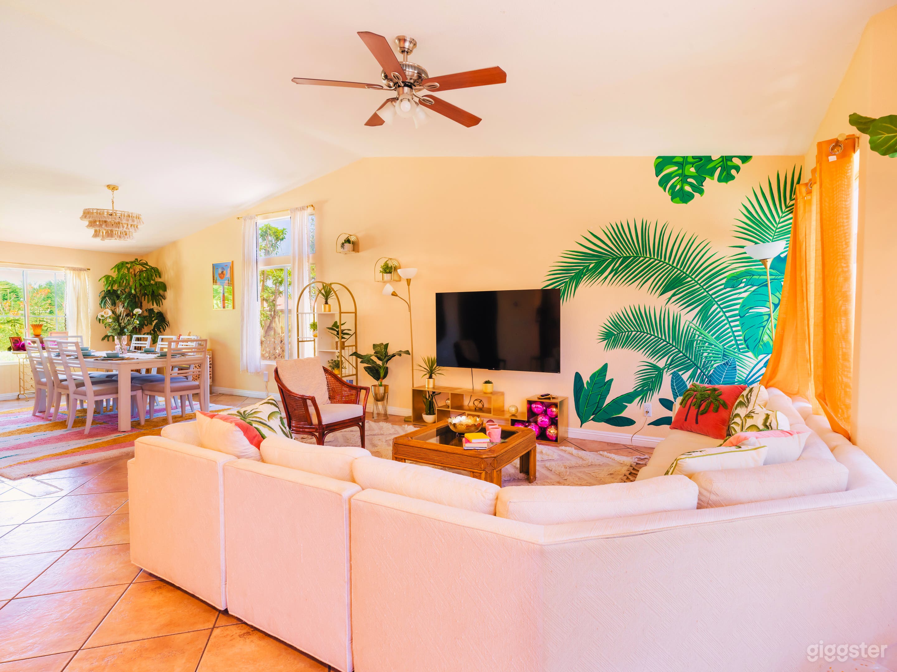 Desert Oasis: Pool,4 BDR Uniquely Themed &amp; Game RM Photo 3