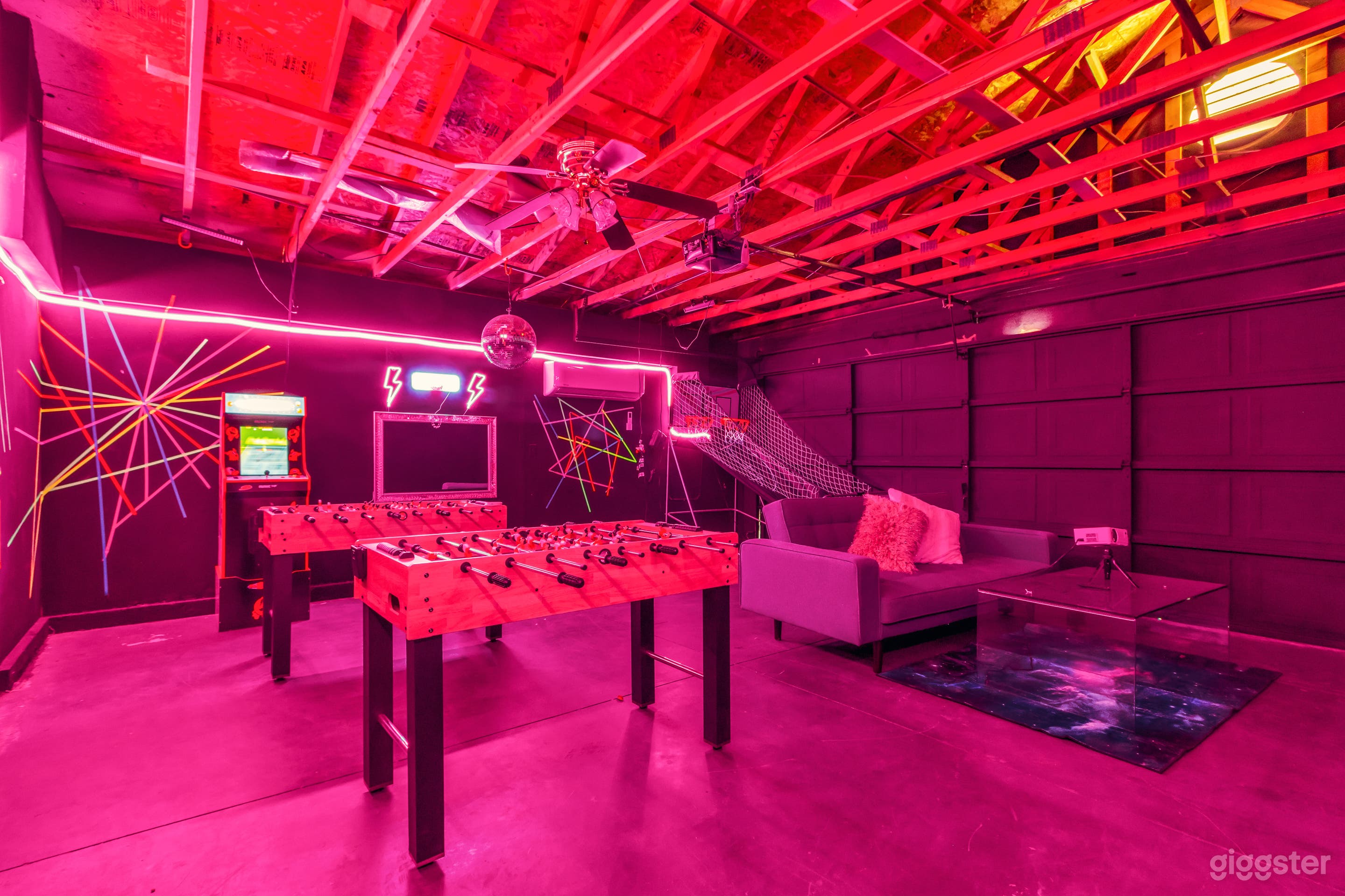 Desert Oasis: Pool,4 BDR Uniquely Themed &amp; Game RM Photo 1