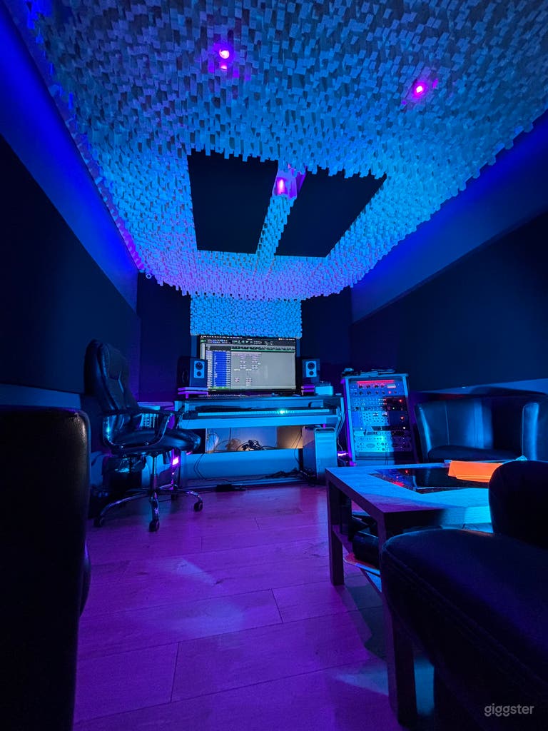  Recording Studio in the Heart of Paris 