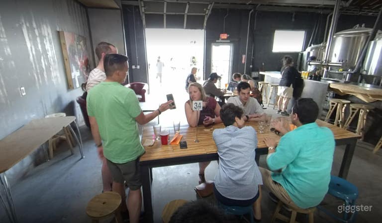  Bright and Spacious Indoor Space in Albuquerque 