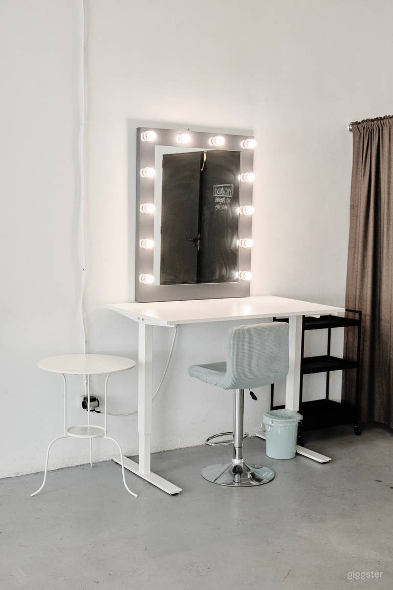  Versatile creative studio in Madrid 