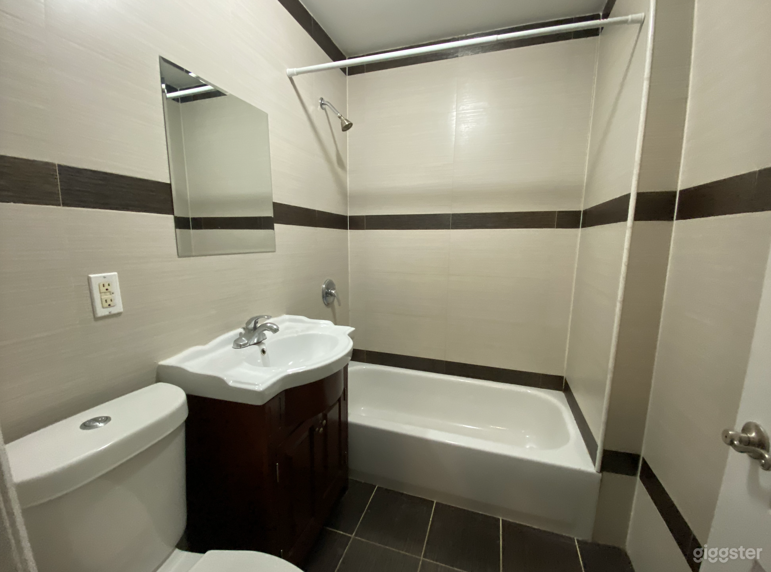 BEDSTUY BROOKLYN 3 Bedroom Duplex Photo 3