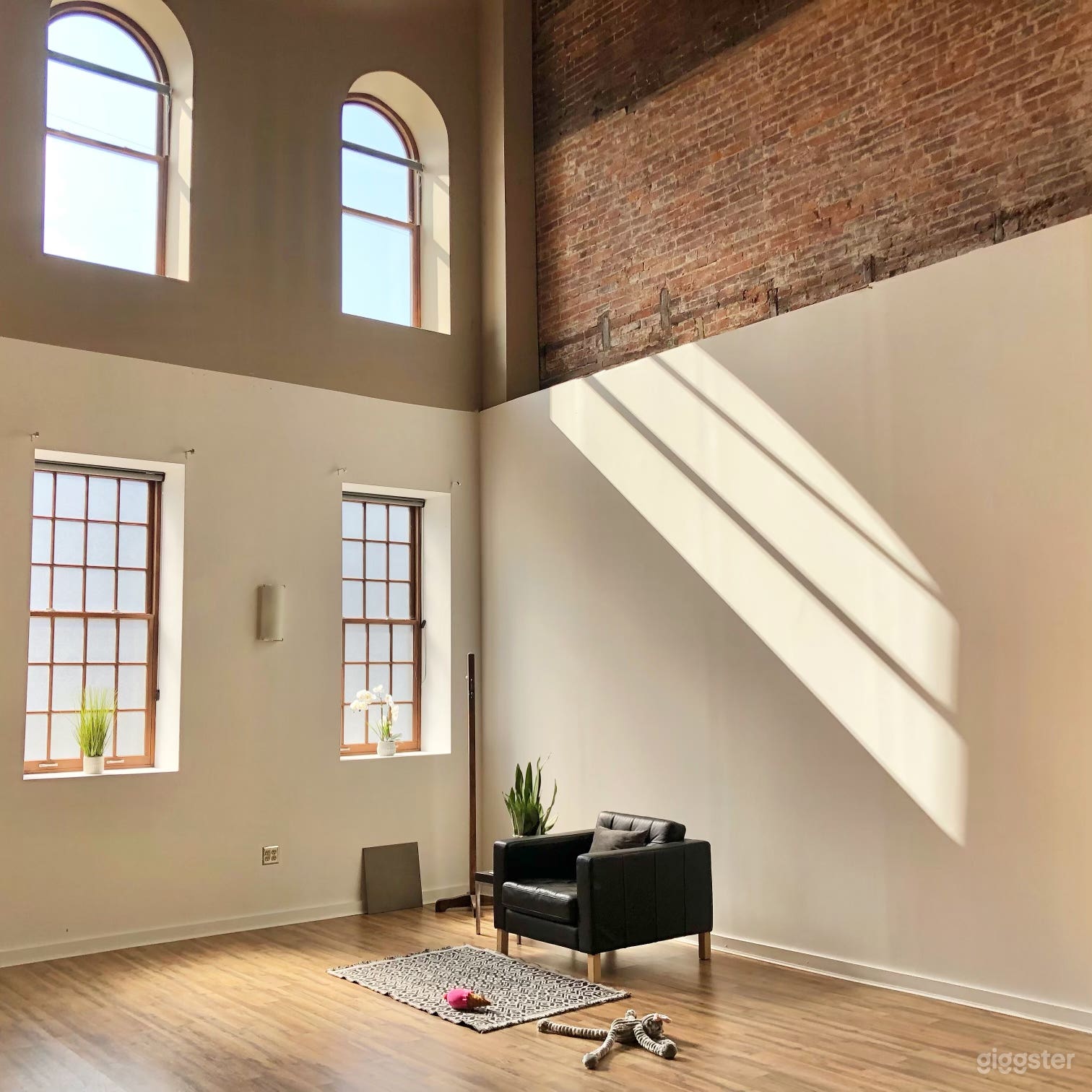 Urban Industrial Photo/Film/Production Space Photo 4