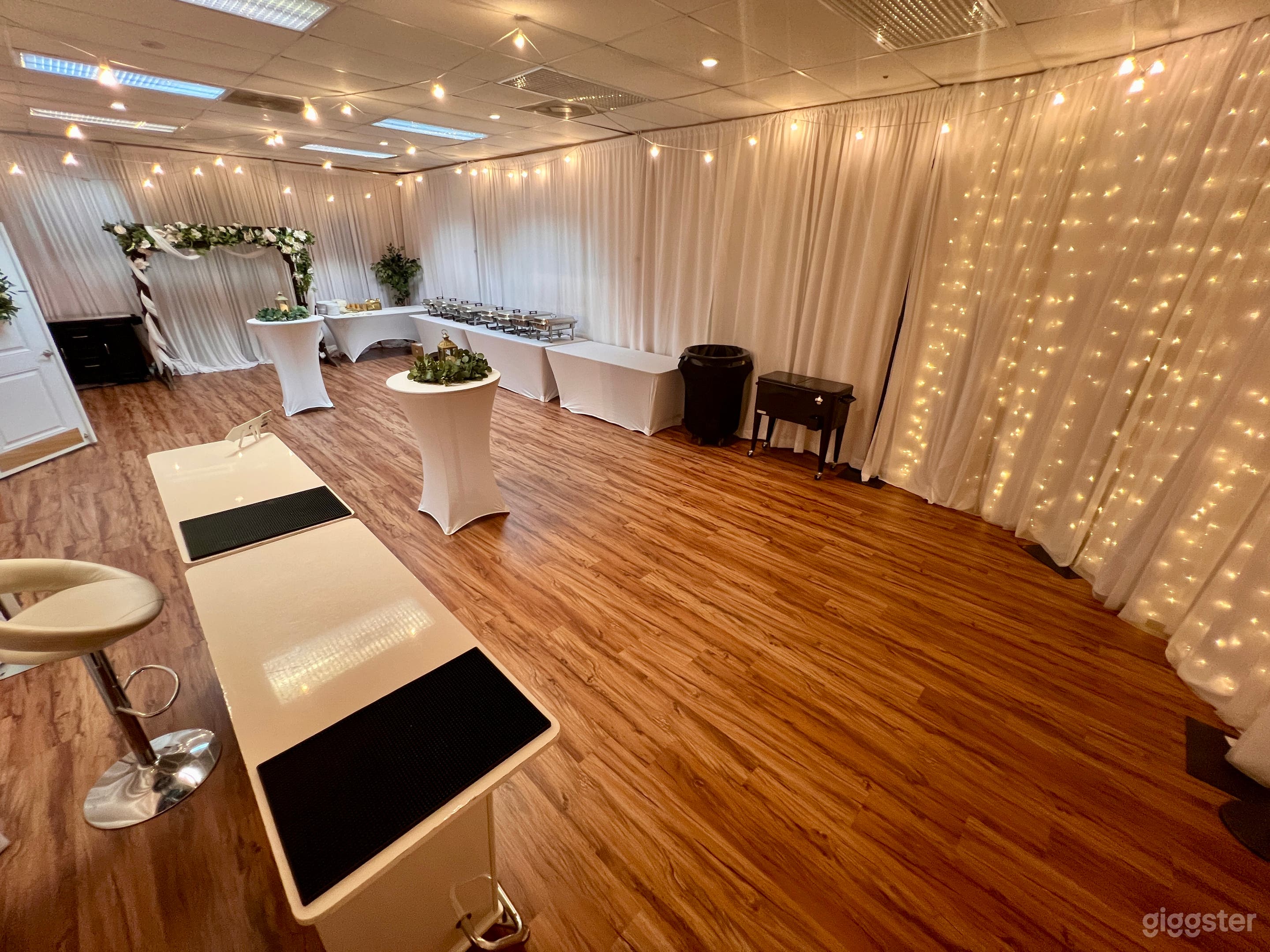 The District Side Ballroom Photo 1