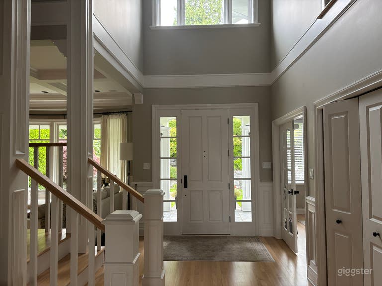  Entryway 