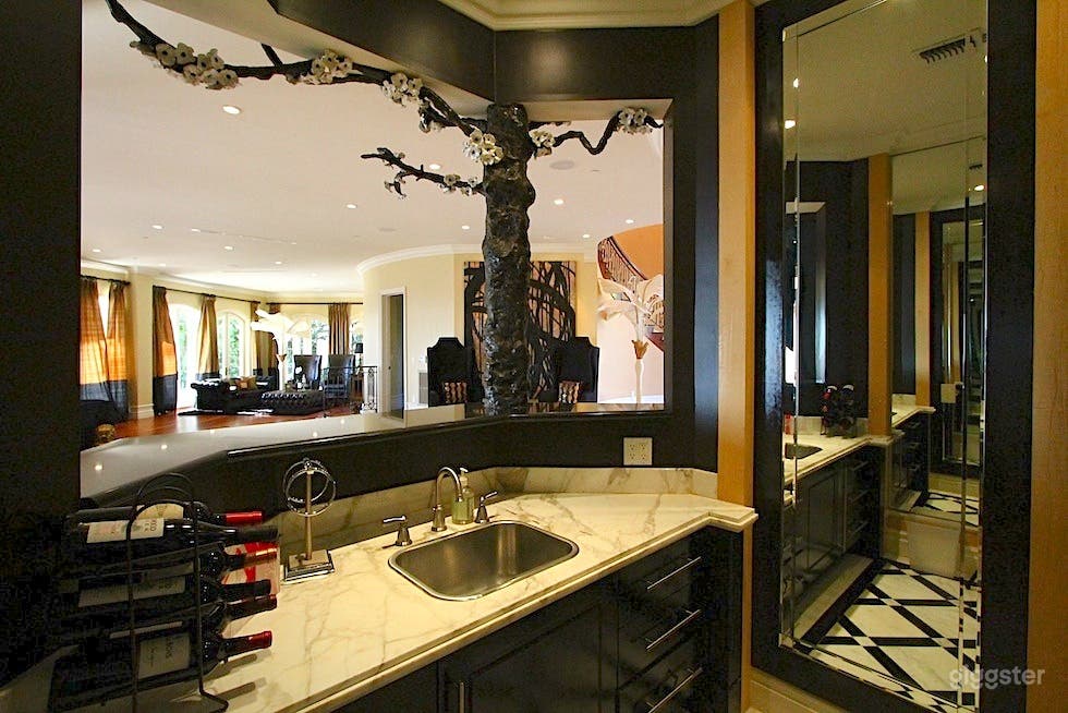 Mediterranean 921  Photo 4