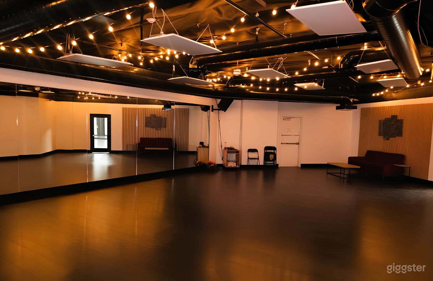 The Dance Studio - "Bolero Room" Photo 2