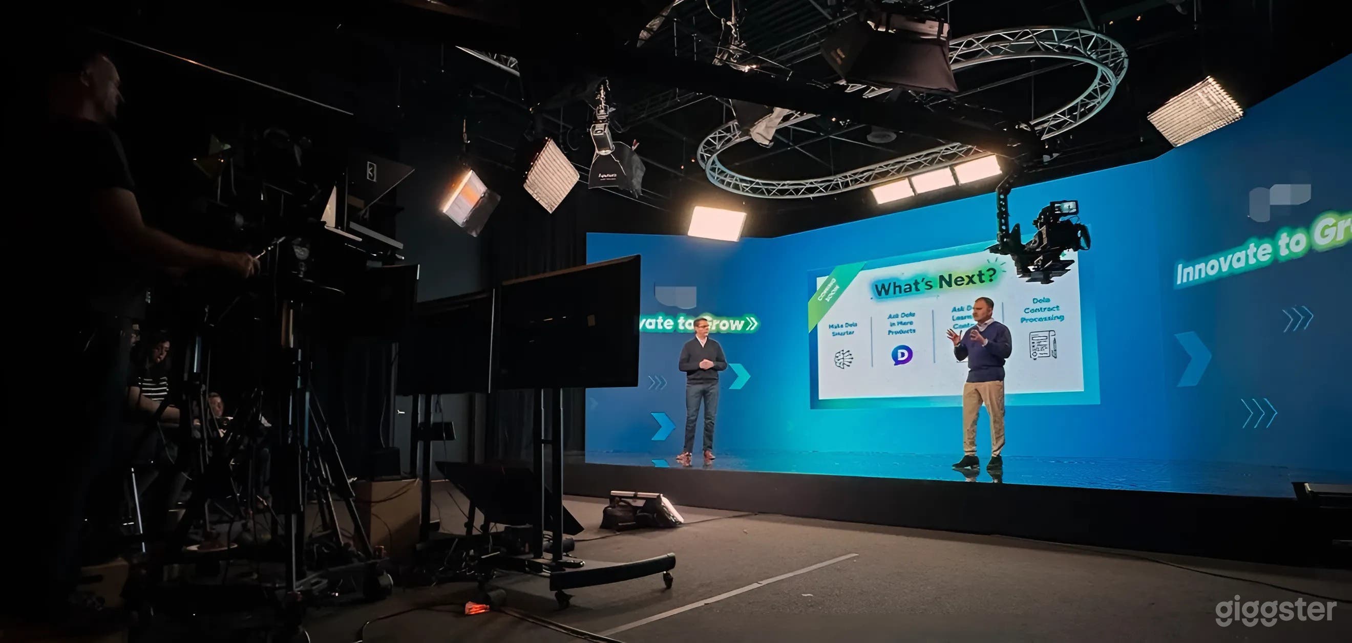 Studio A - Supersized LED Wall Stage Photo 2