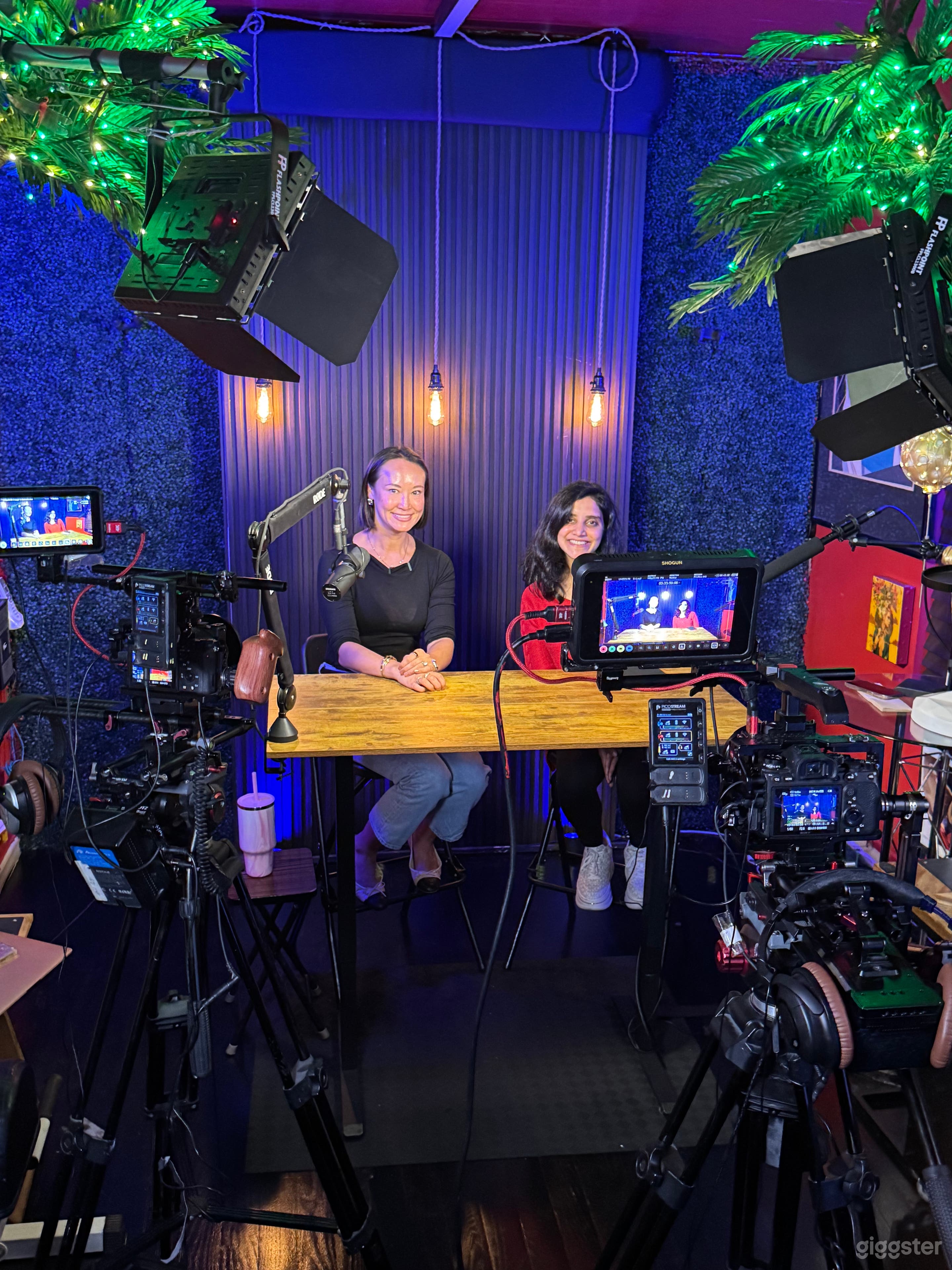 PODCAST VIDEO STUDIO -$149/hr. - FREE VIDEOGRAPHER & FREE Photo 4