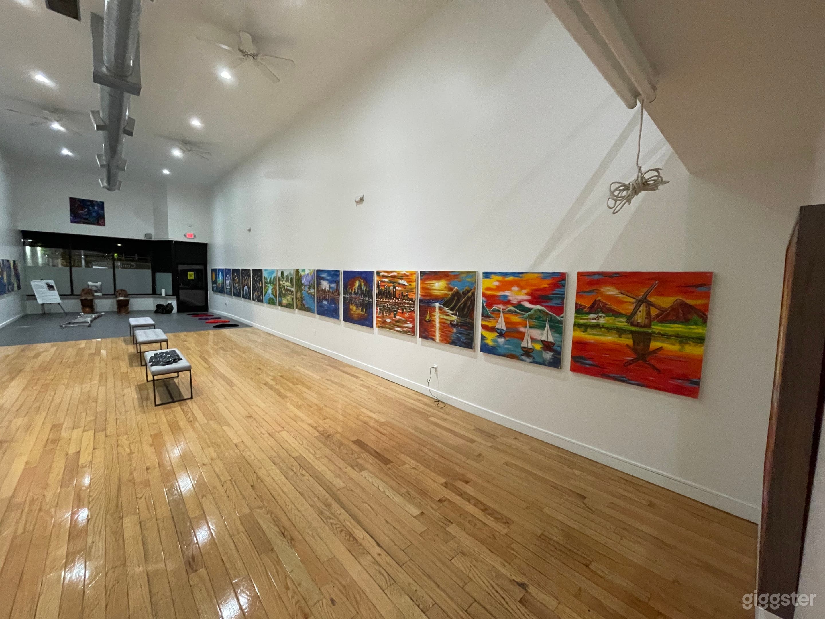 2,800 Sq Ft Art Gallery+ Event Hall | Rent this location on Giggster