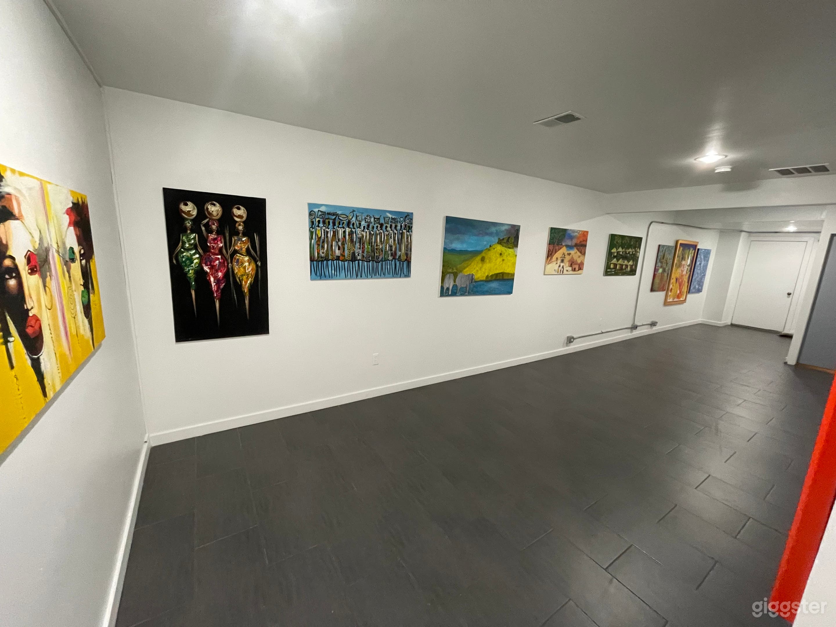 2,800 Sq Ft Art Gallery+ Event Hall | Rent this location on Giggster