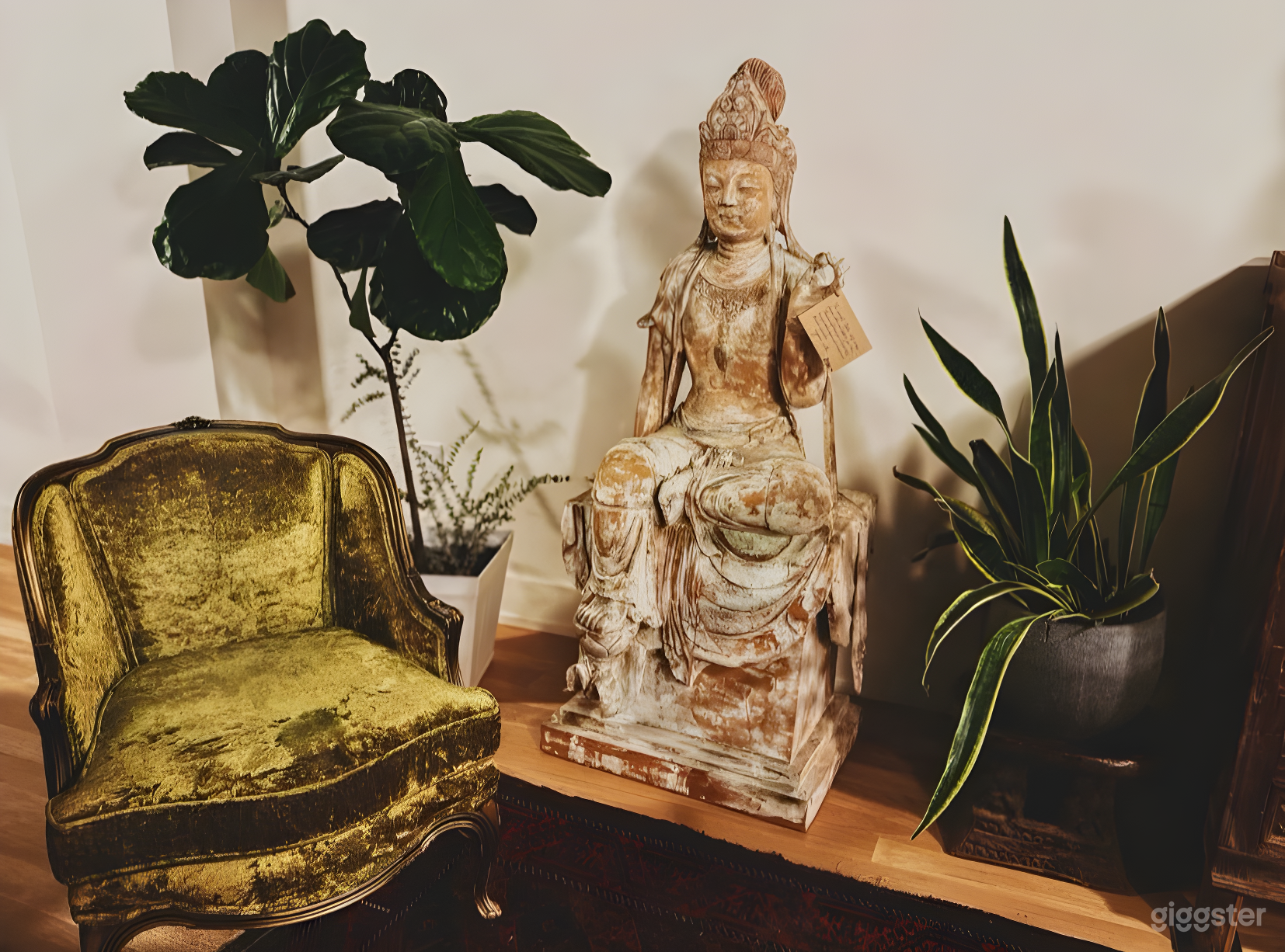 Spacious Multi-Level Event Venue in Manhattan Photo 3