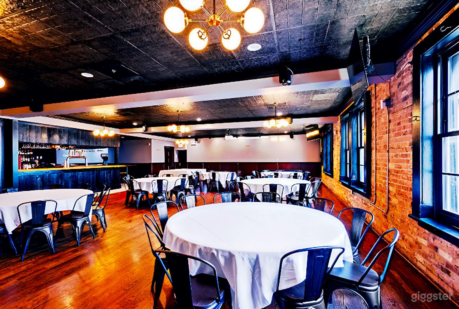 Charming Main Dining Restaurant and Events Place Photo 1