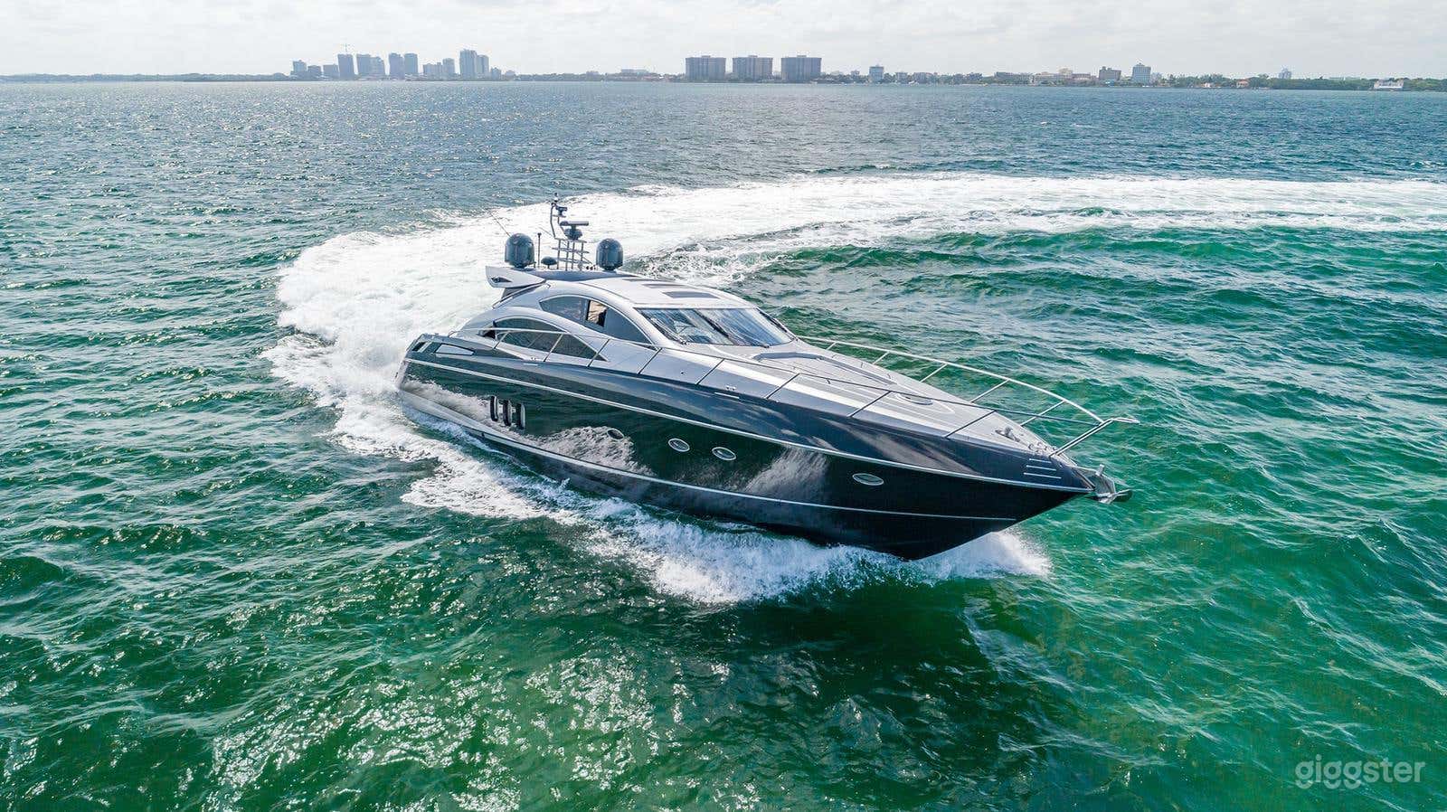68' SUNSEEKER PREDATOR Photo 1