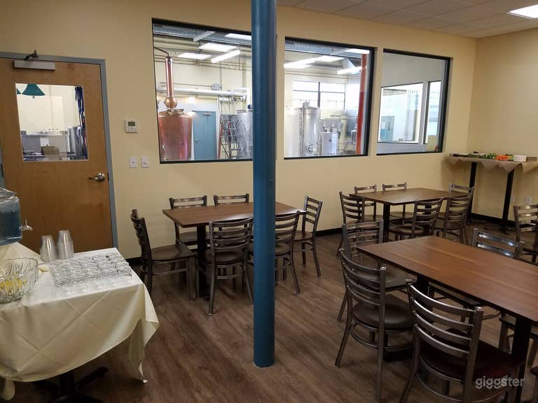  Soothing Tasting Room in Portland, ME 