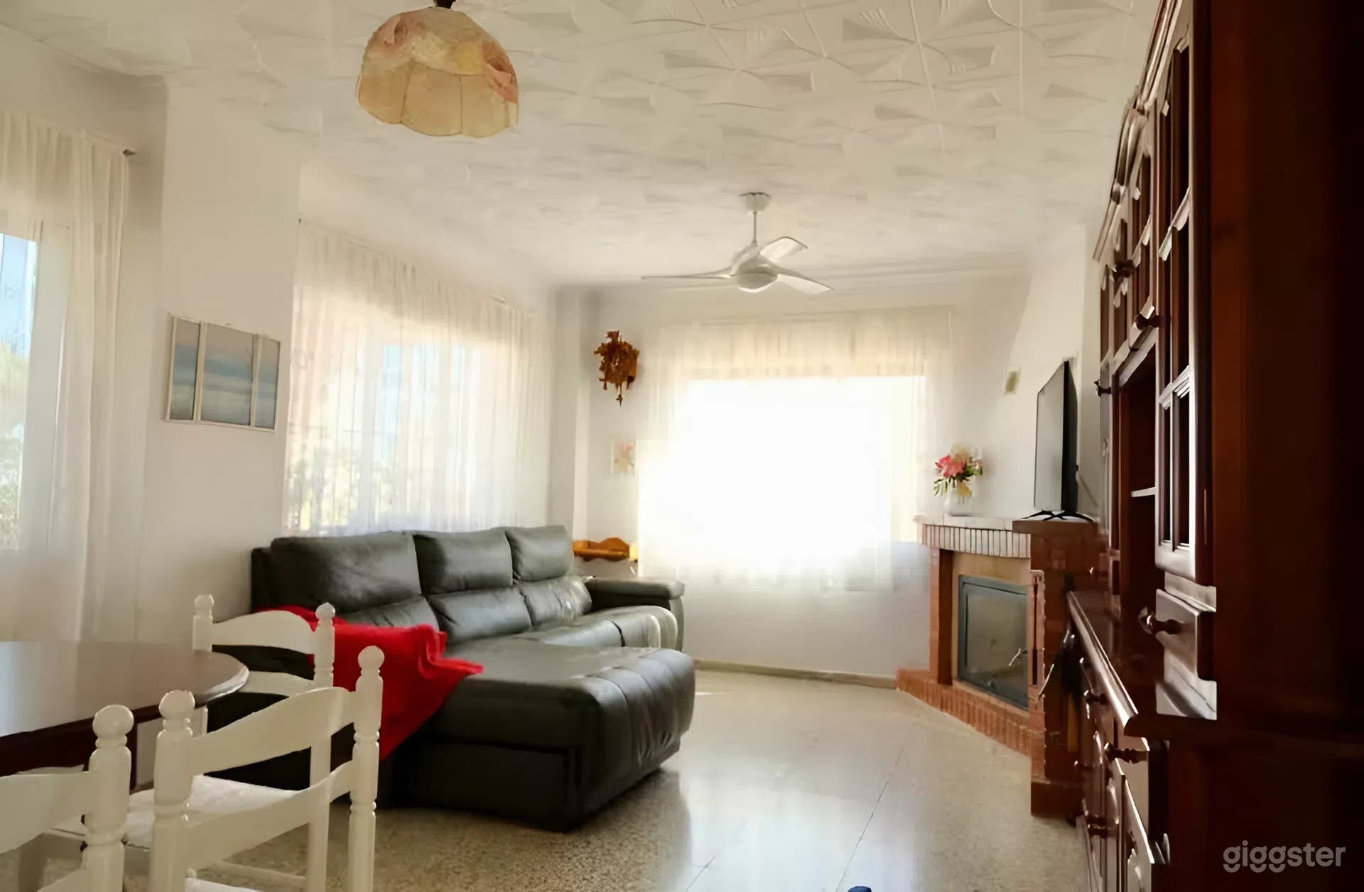 Mediterranean Countryside Retreat with Pool &amp; Gardens Photo 4