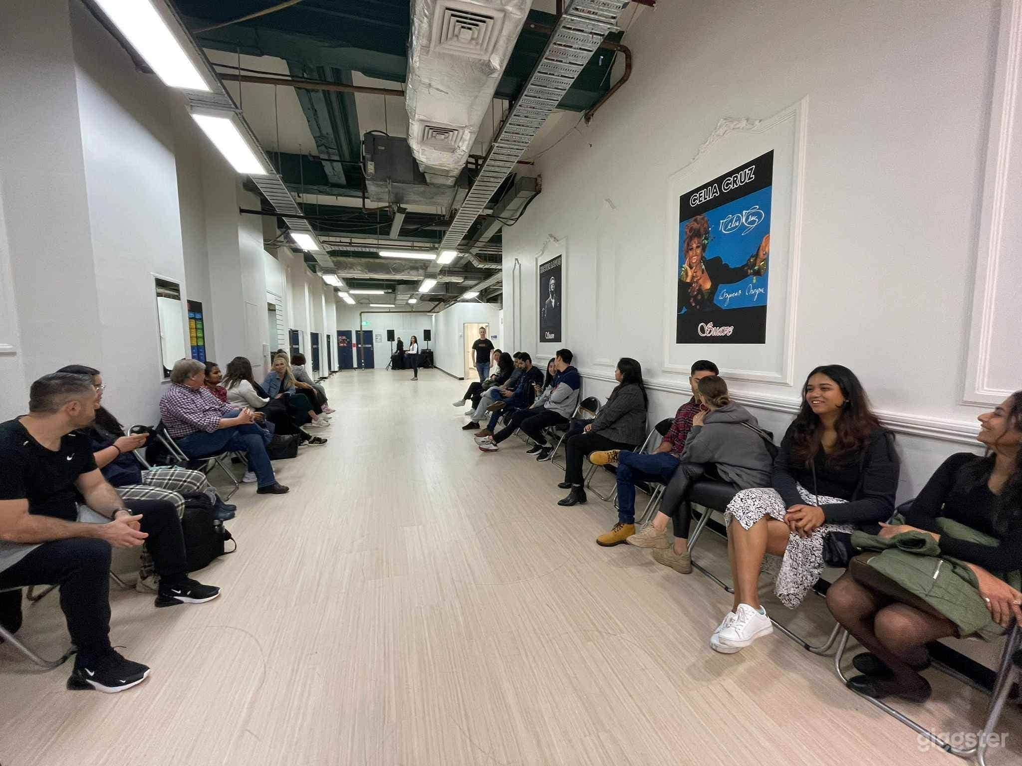 Waiting area with 40 chairs and 2 comfortable sofas.