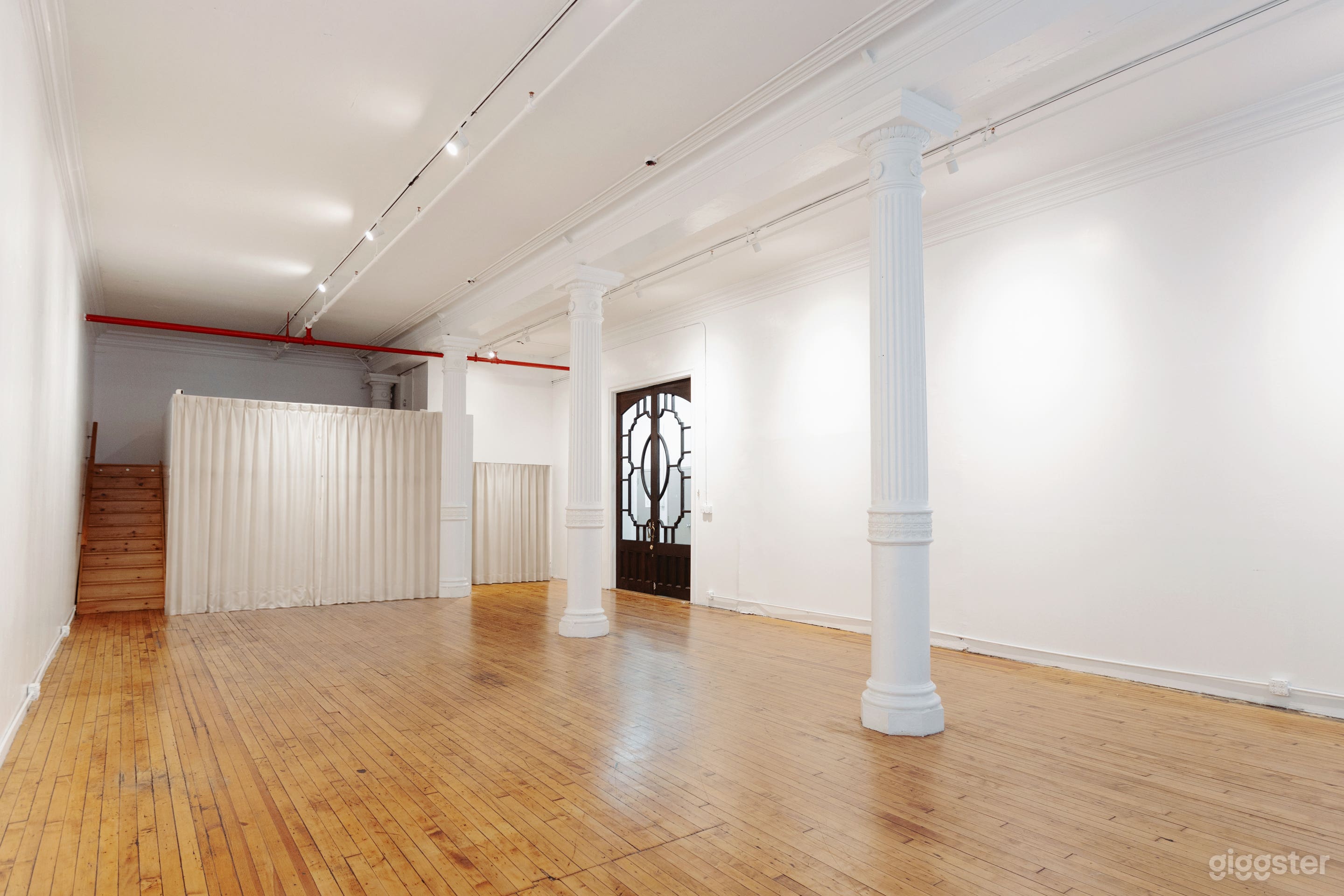 Midtown Versatile Event Space & Production Studio Photo 3