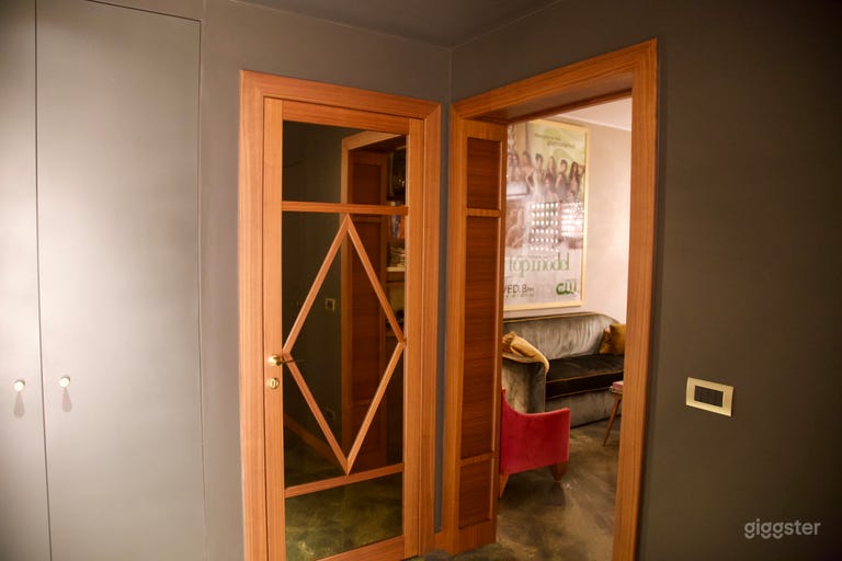  Modisch inspiriertes Apartment im Stil der 60er Jahre 