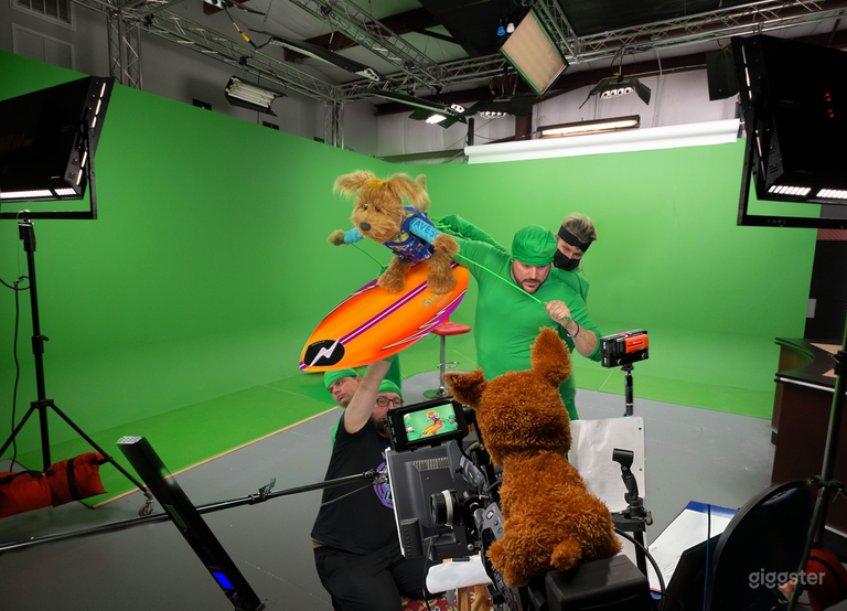  Puppet Shoot on the Sound Stage 