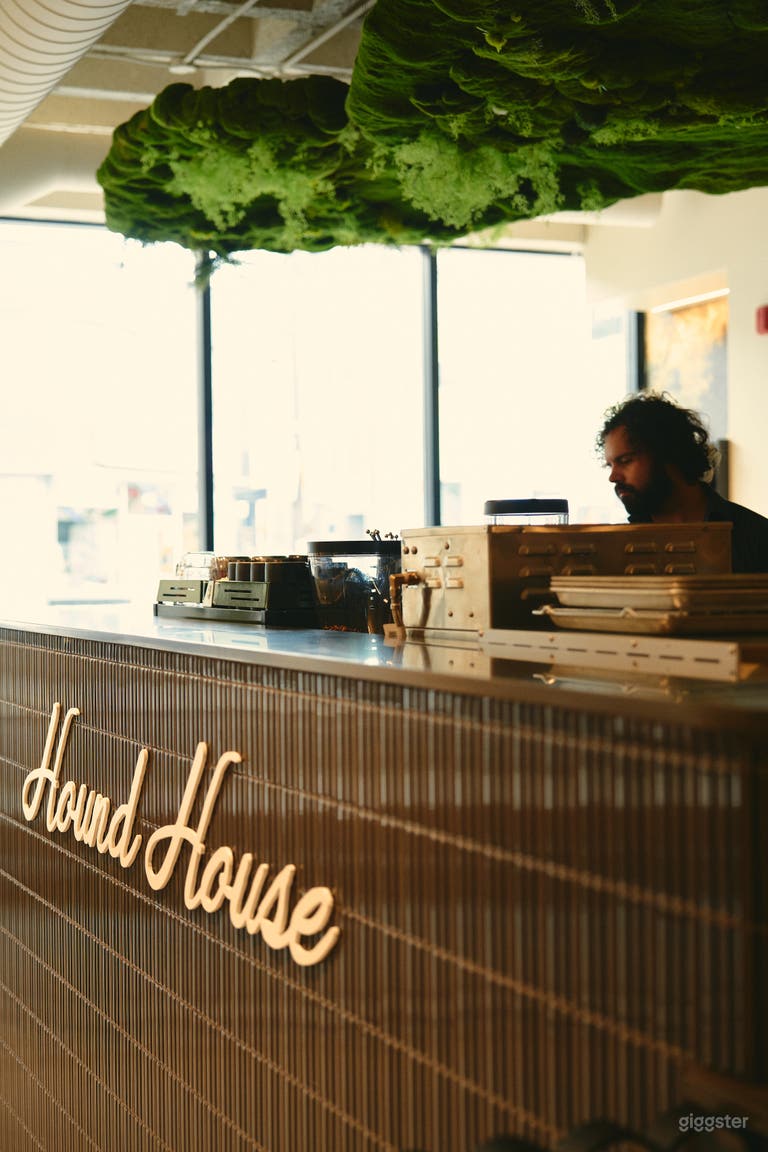  Chic Downtown Social Club with Café and Bar 