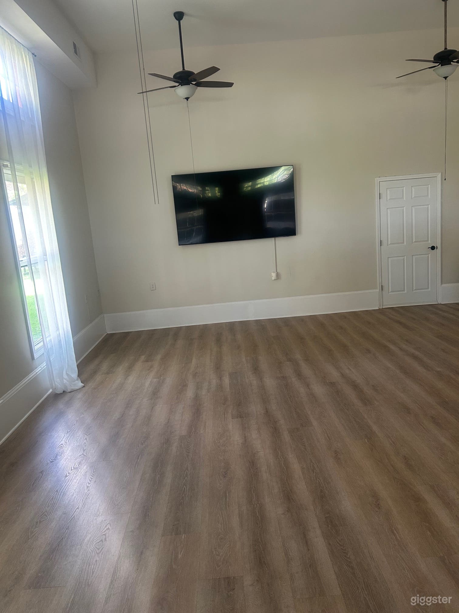 Group Room and Loft Area Photo 4