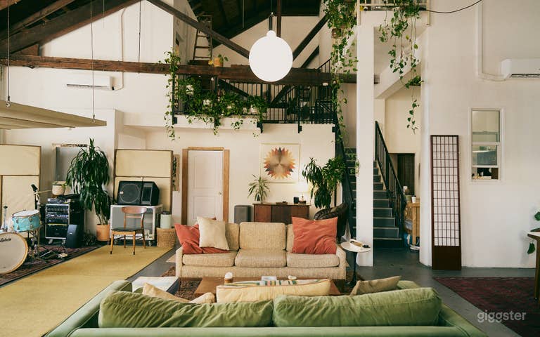  Downtown LA Creative Studio - Photo, Video, Music Production 