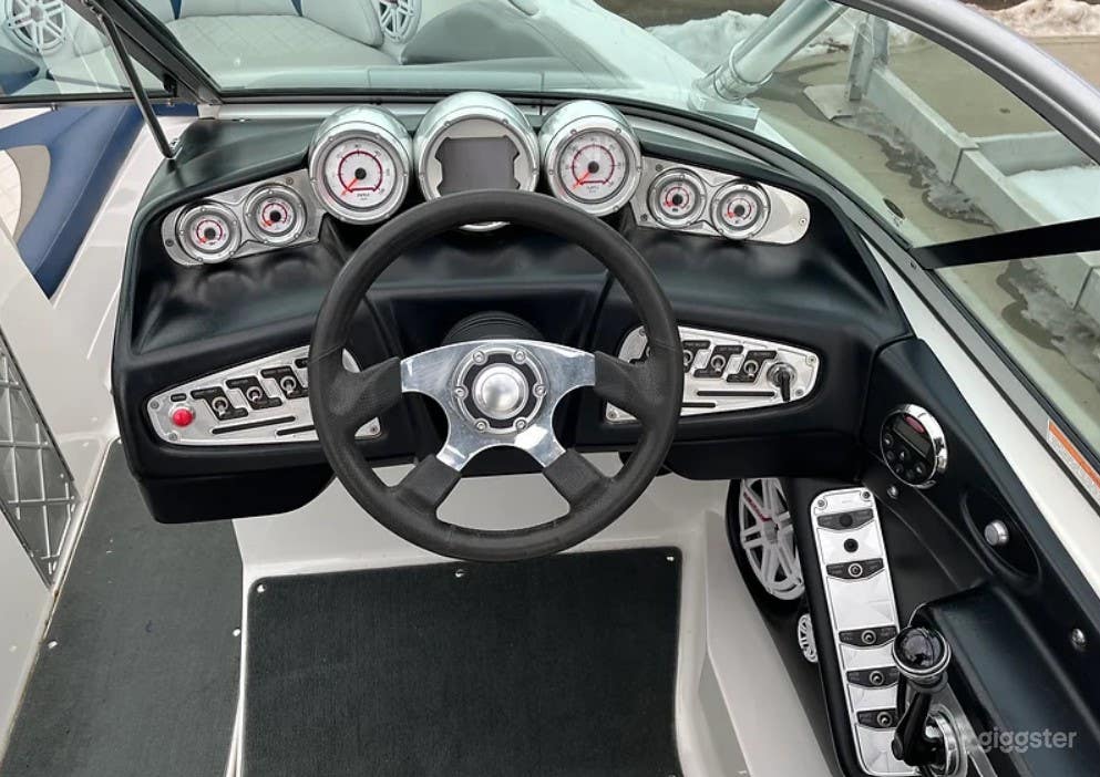 Multisport Family Boat Photo 4