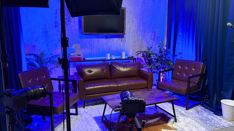  Professional Podcast Studio B 