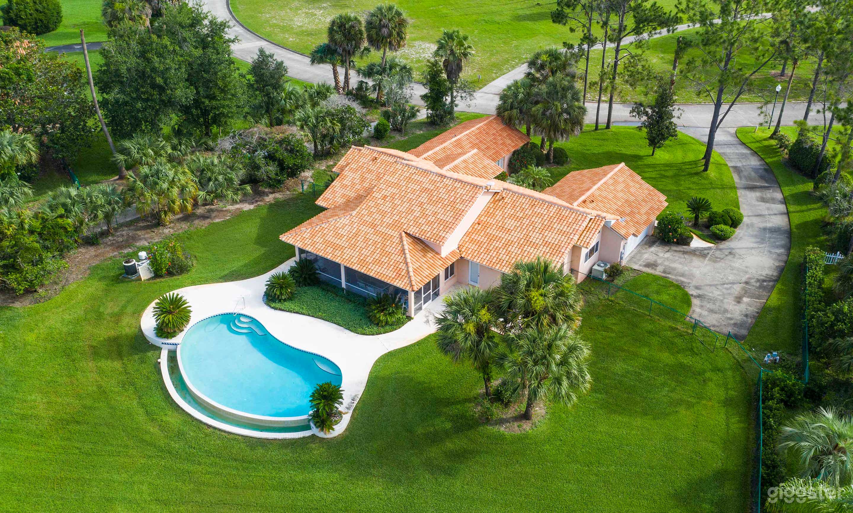 Tropical Pool &amp; Golf Course Backdrop Photo 4