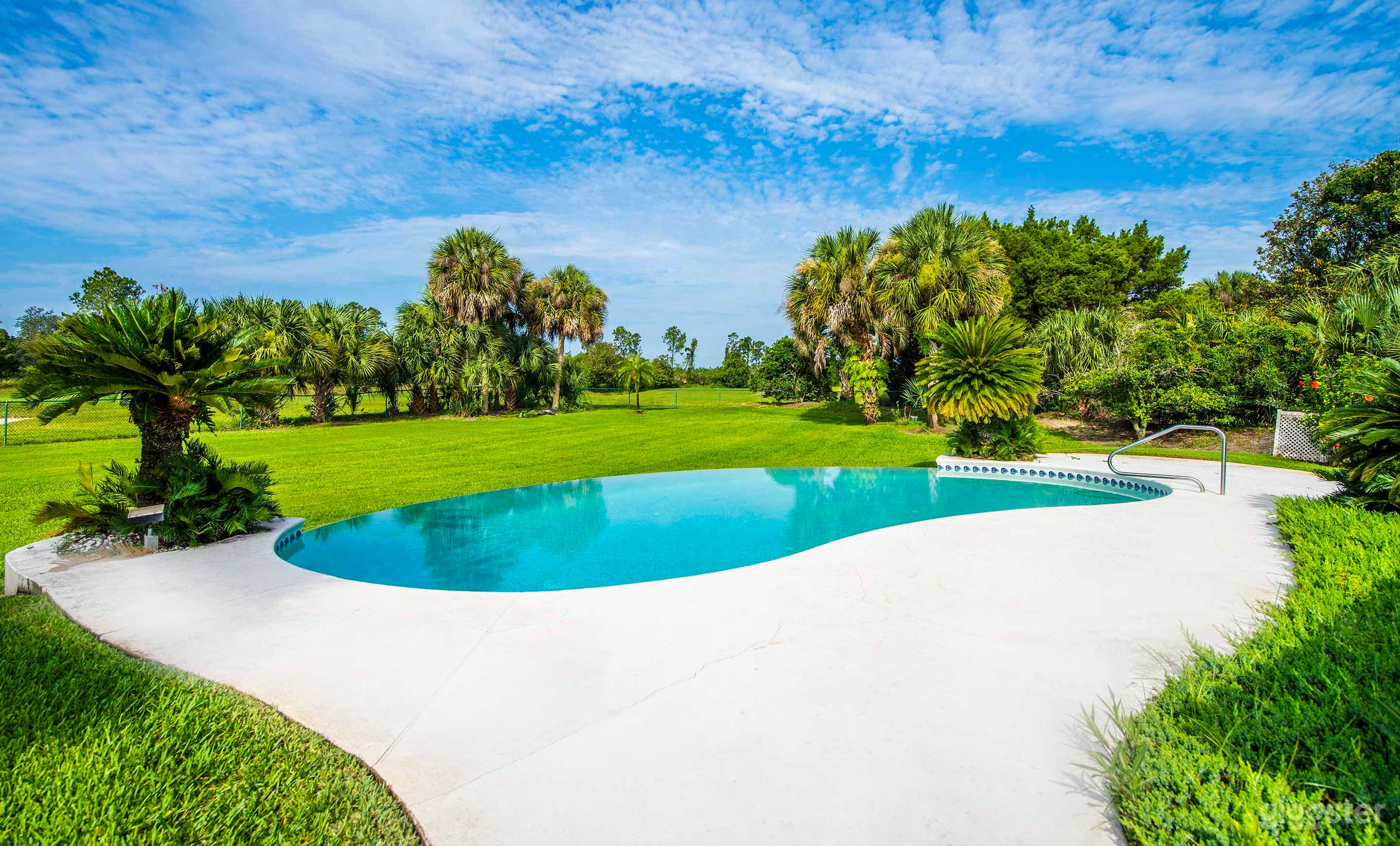 Tropical Pool &amp; Golf Course Backdrop Photo 2