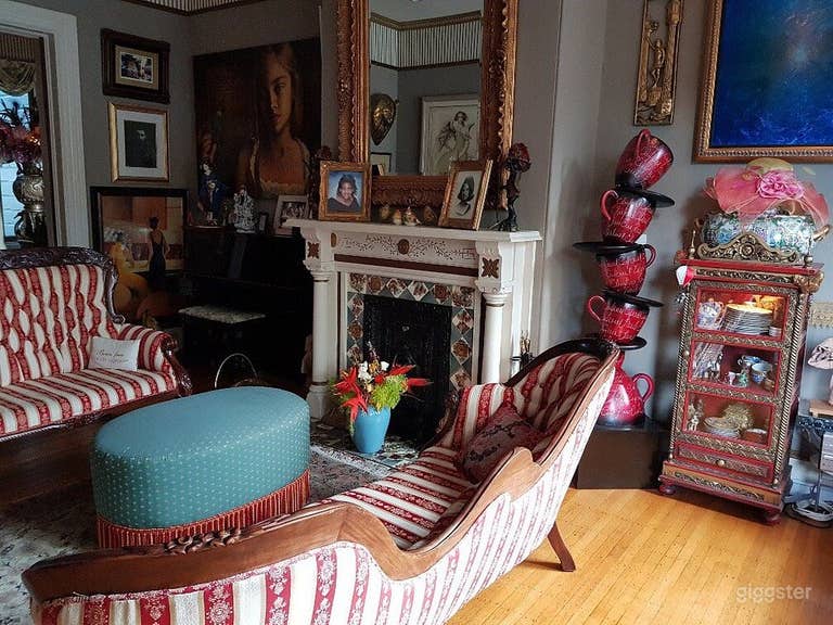  Gorgeous Victorian Place in San Francisco 