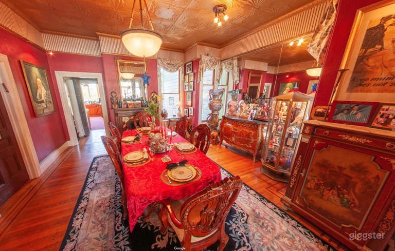  Gorgeous Victorian Place in San Francisco 