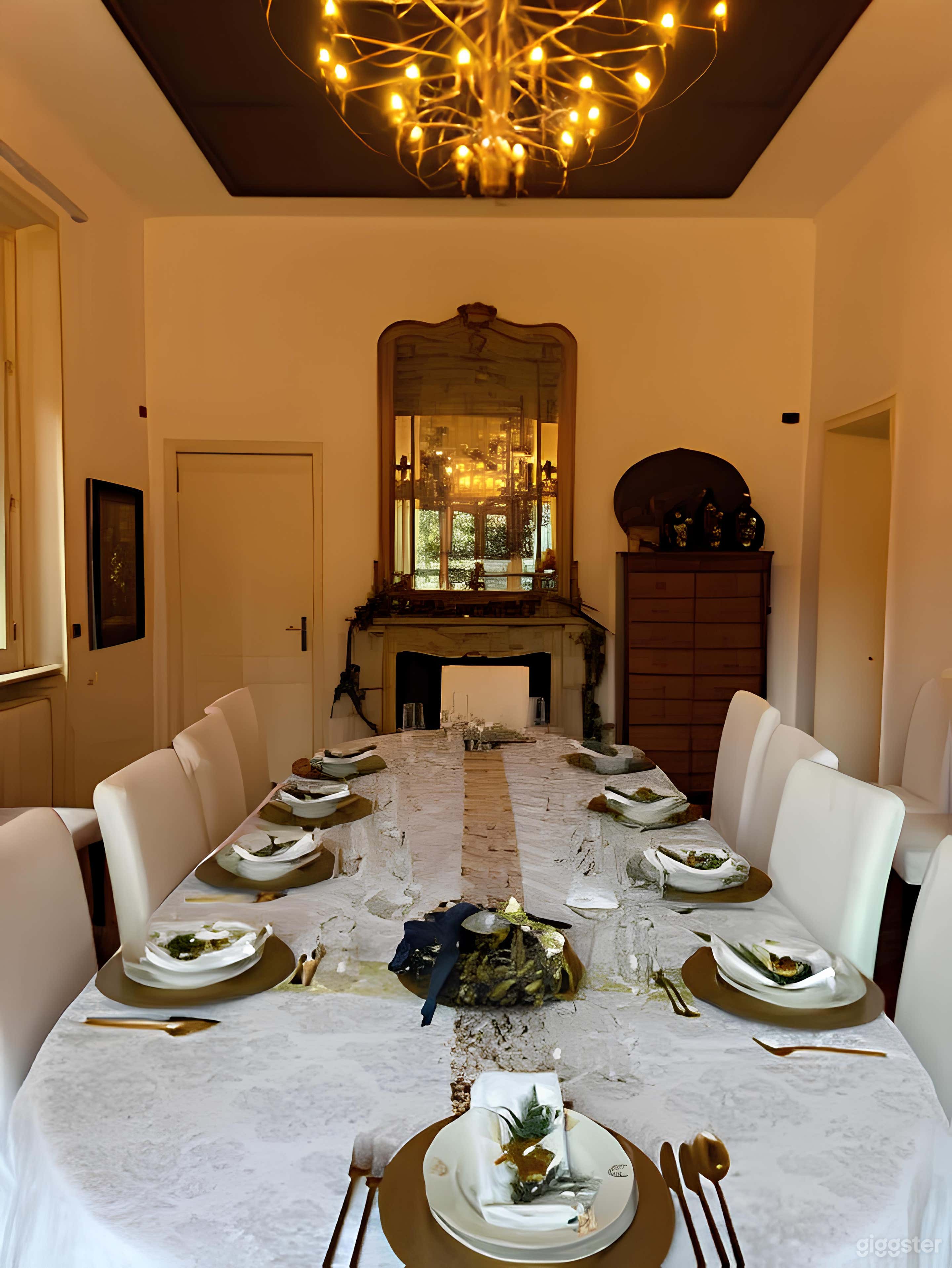 Foto di Sophisticated Indoor Villa 2