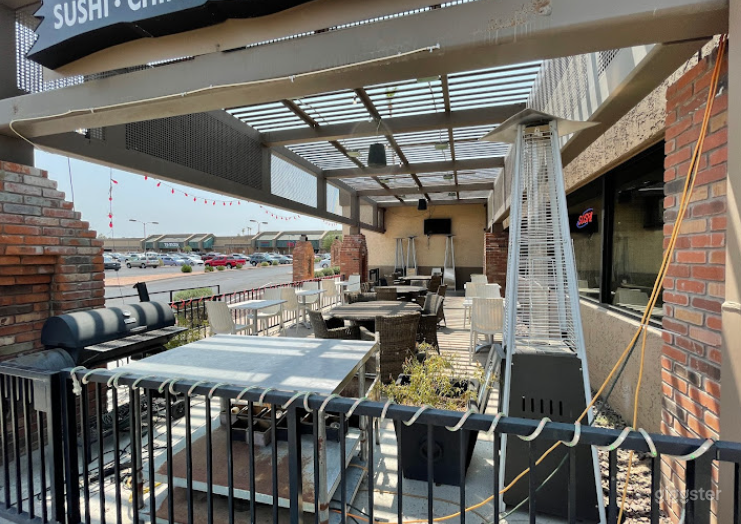  Chinese-Sushi Restaurant Perfect for Events Space 