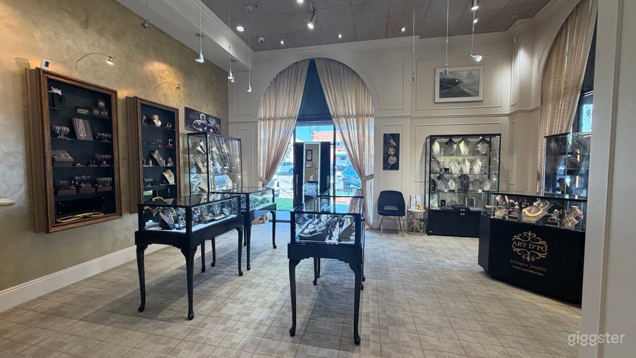 Never-Seen-Before Luxury Boutique Photo 1
