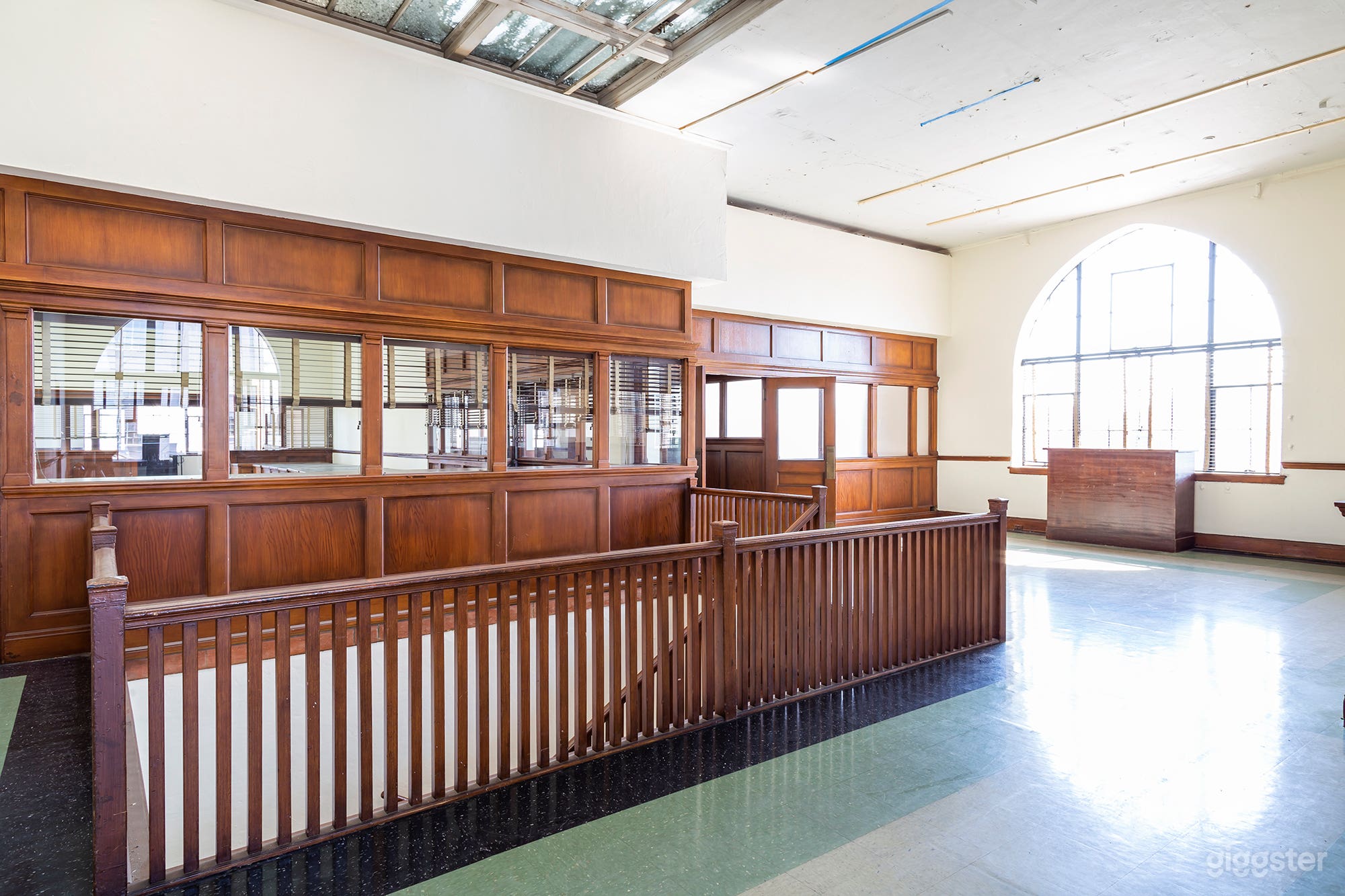 Vintage LA Office Photo 3