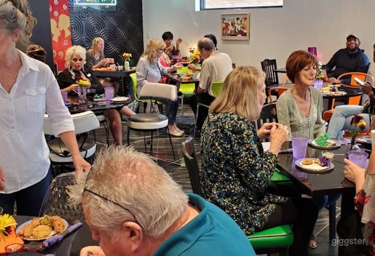  Eclectic and Colorful Restaurant in Memphis 