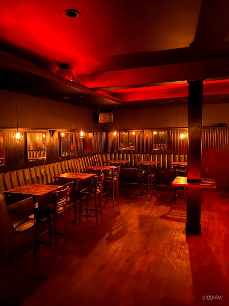  Hollywood Bar with a dance floor 