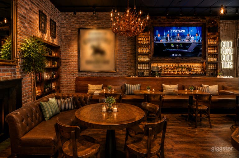  Lounge Whiskey Rustico-Chic e Biblioteca 